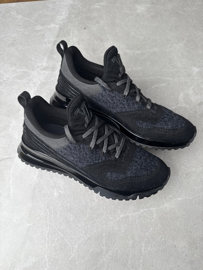 Louis Vuitton VNR Trainer (7UK fit 8)