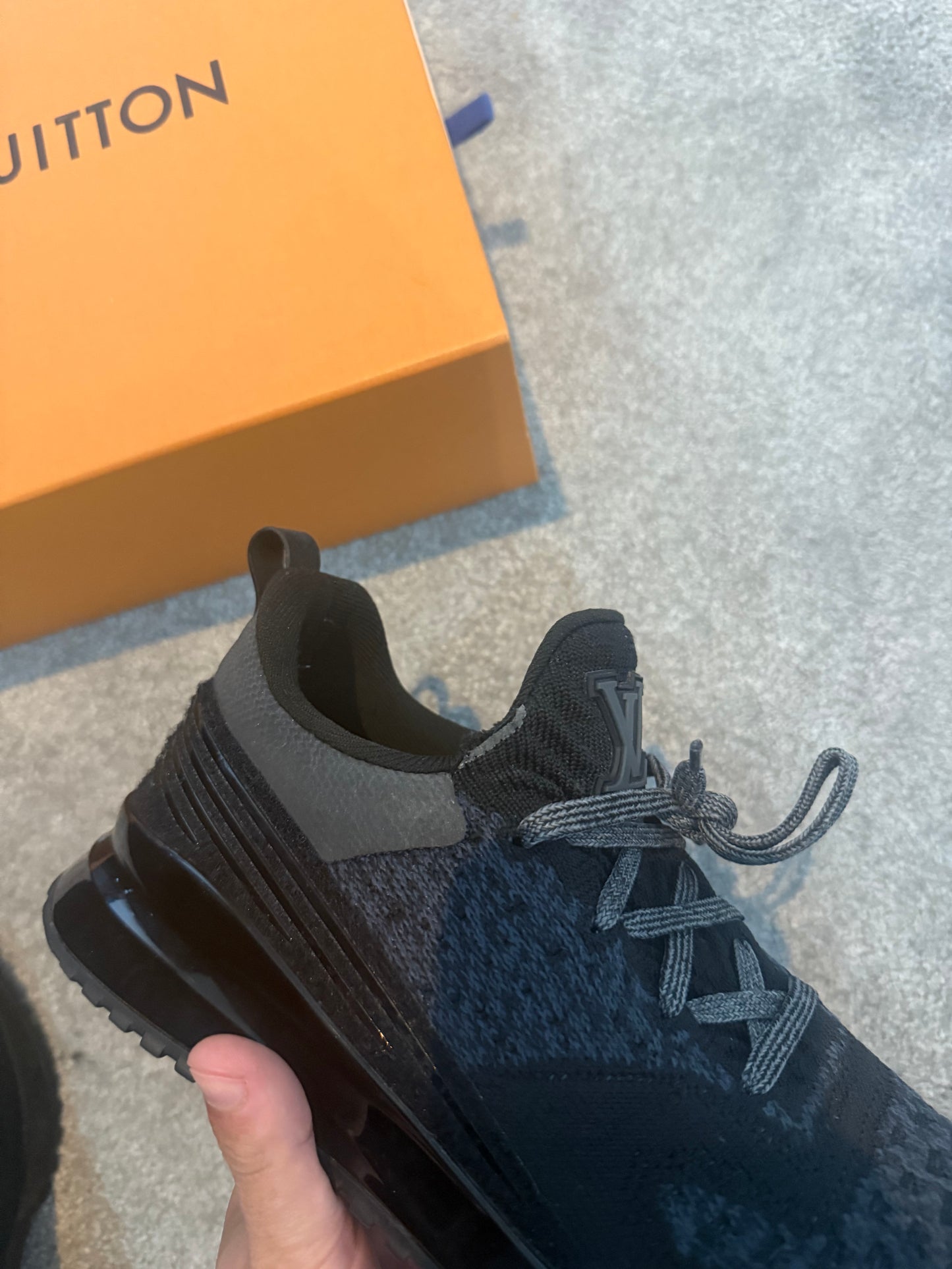 Louis Vuitton VNR