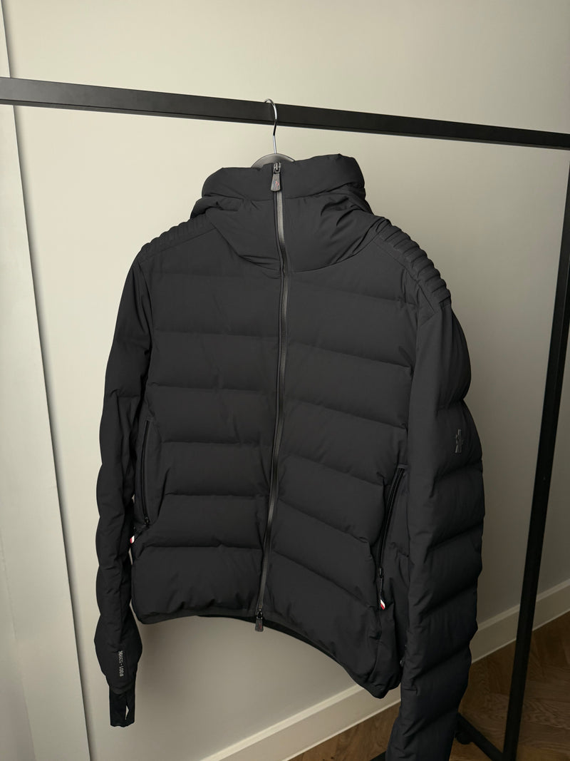 Moncler Grenoble Lagorai Down Jacket (3/M)
