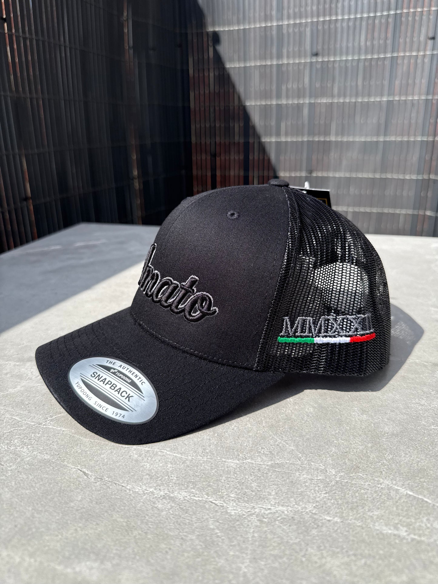 Black Signature Trucker - Black/Grey Logo