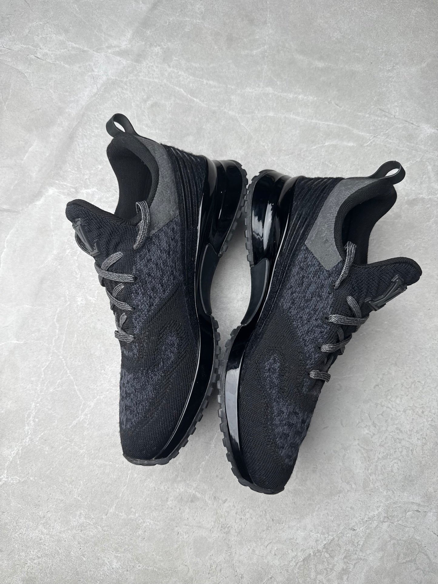 Louis Vuitton VNR Trainer